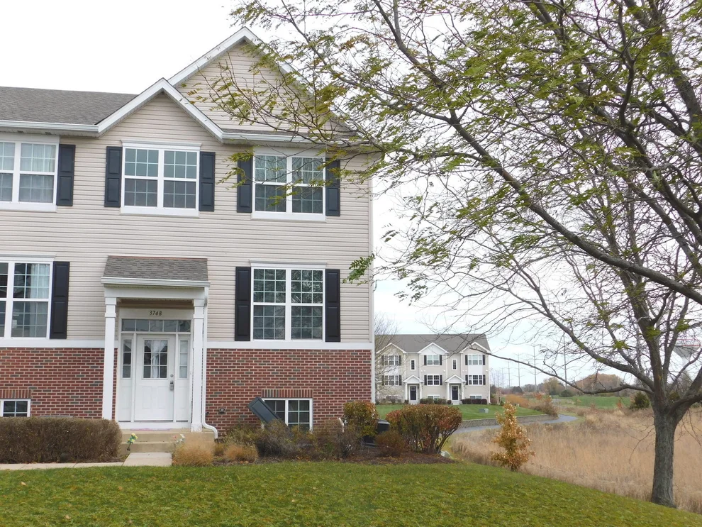 Unit for sale at 3748 Bailey Road, Yorkville, IL 60560