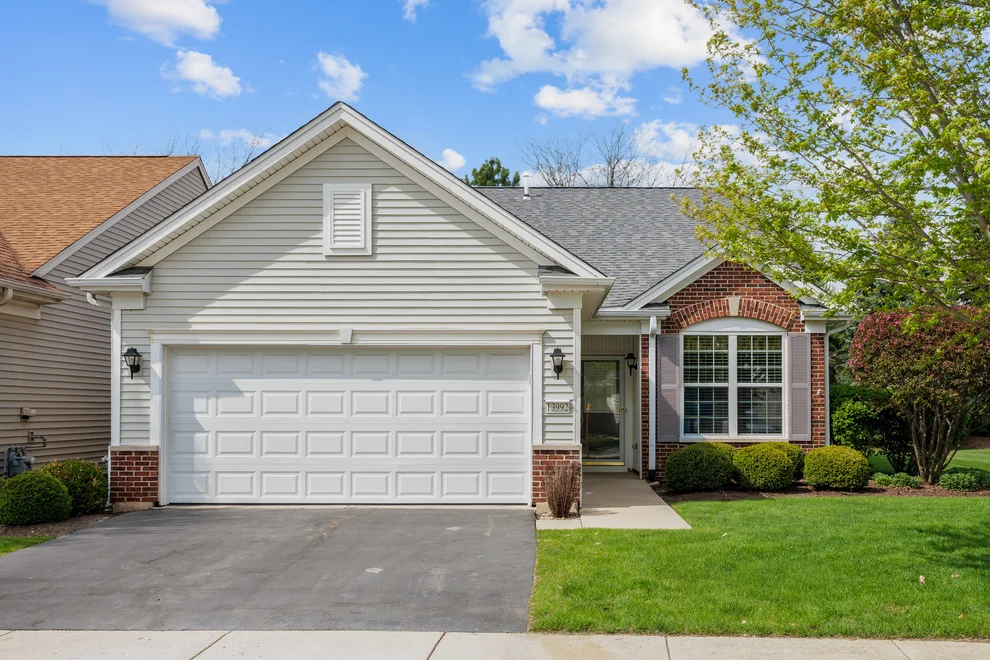 Unit for sale at 13992 Palisades Avenue, Huntley, IL 60142