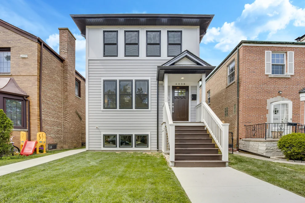 Unit for sale at 6038 N Drake Avenue, Chicago, IL 60659