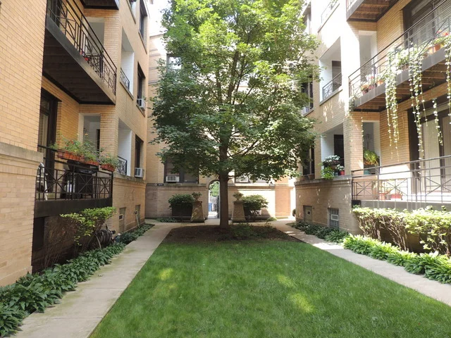Unit for sale at 5912 N Paulina Street, CHICAGO, IL 60660