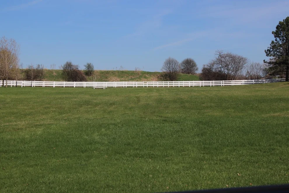 Unit for sale at 36537 N Fox Hill Drive, Wadsworth, IL 60083