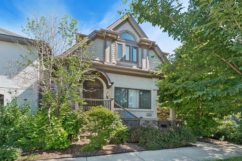 Unit for sale at 6660 Albion Avenue, Niles, IL 60714