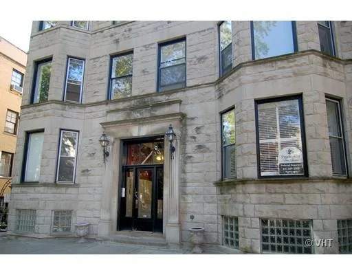 Unit for sale at 733 W BRIAR Place, CHICAGO, IL 60657