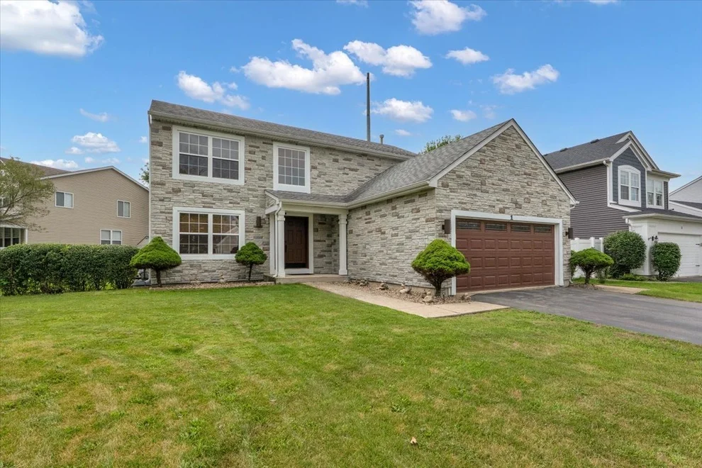 Unit for sale at 1 Stratford Court, South Elgin, IL 60177