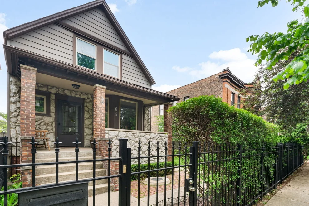 Unit for sale at 2833 N Francisco Avenue, Chicago, IL 60618
