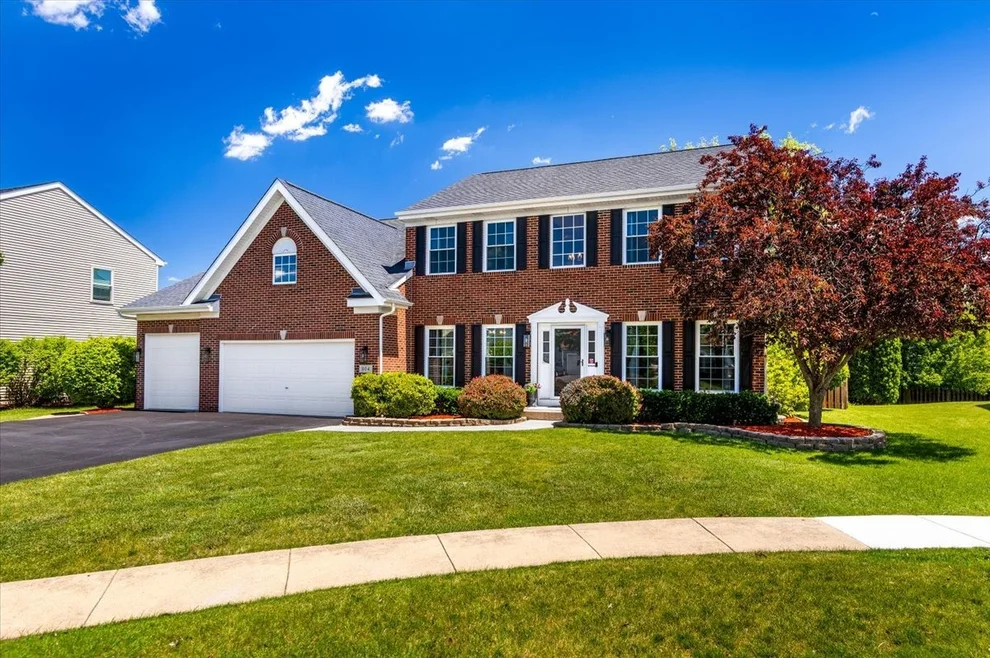 Unit for sale at 804 S SPARKLE Court, Oswego, IL 60543