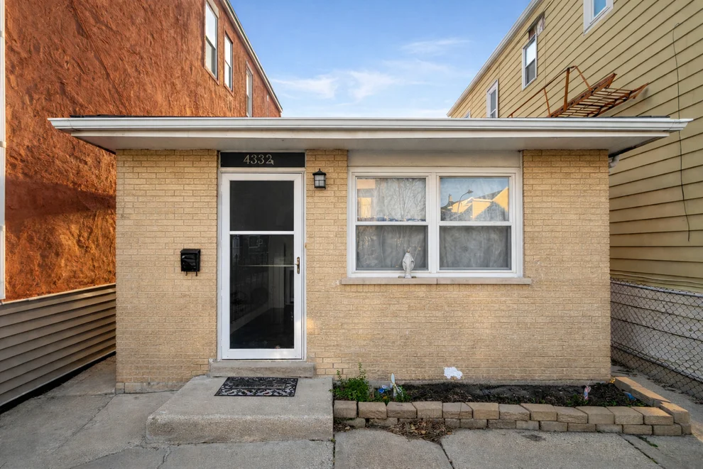 Unit for sale at 4332 S Wood Street, Chicago, IL 60609
