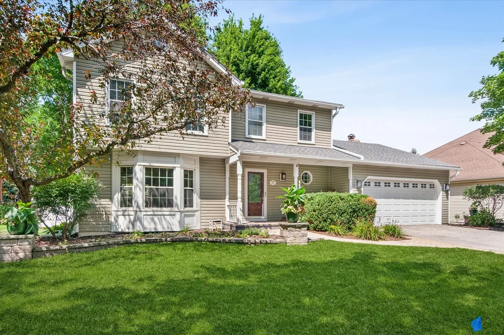Unit for sale at 1527 Abbotsford Drive, Naperville, IL 60563