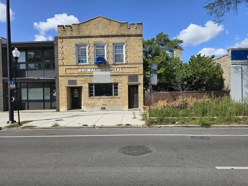 Unit for sale at 5638 N Western Avenue, Chicago, IL 60659