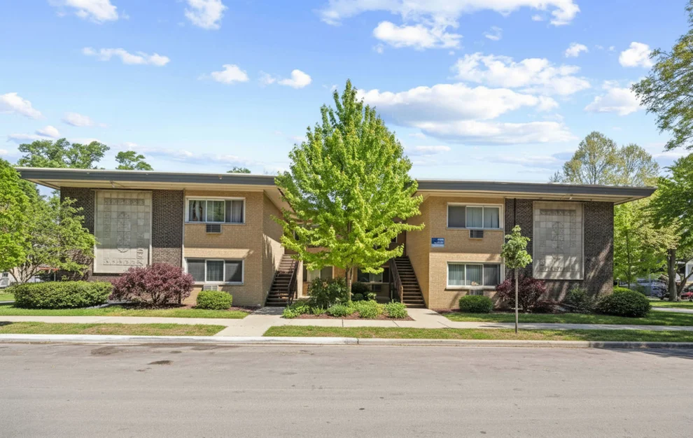 Unit for sale at 135 S KENILWORTH Avenue, Oak Park, IL 60302