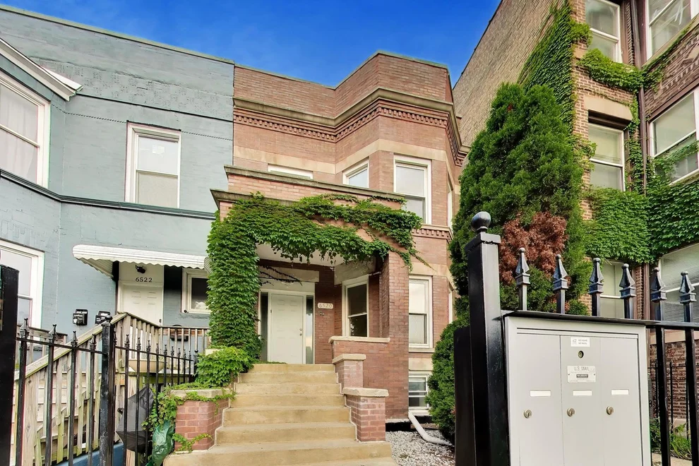 Unit for sale at 6520 S Ellis Avenue, Chicago, IL 60637