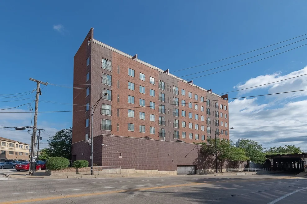 Unit for sale at 2272 S Archer Avenue, Chicago, IL 60616