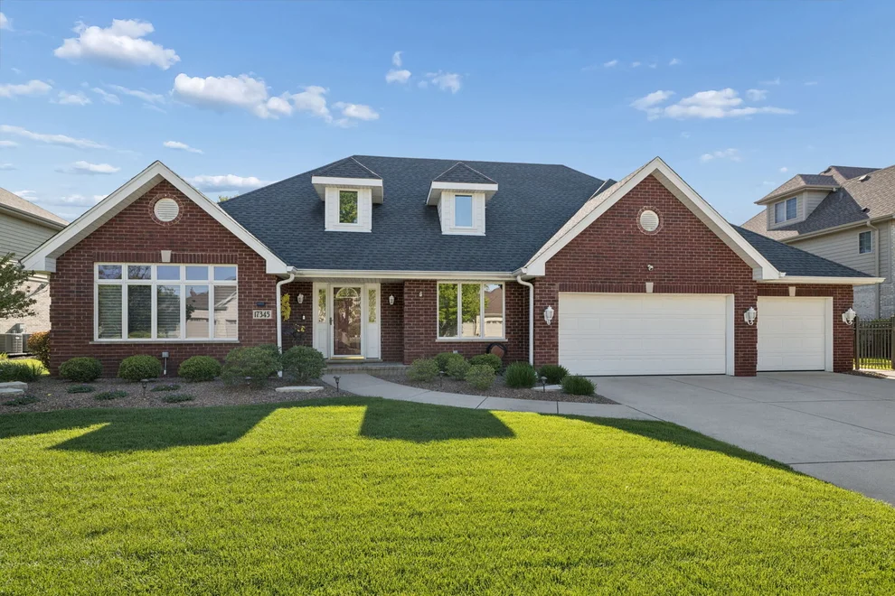 Unit for sale at 17345 Deer Creek Drive, Orland Park, IL 60467