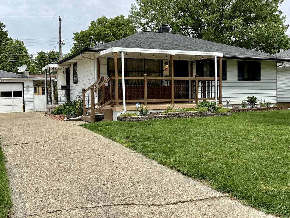 Unit for sale at 1807 Melanie Lane, Champaign, IL 61821