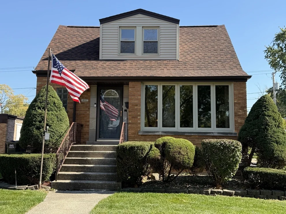 Unit for sale at 10937 S Tripp Avenue, Oak Lawn, IL 60453