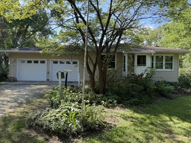Unit for sale at 13698 W 4250n Road, Essex, IL 60935