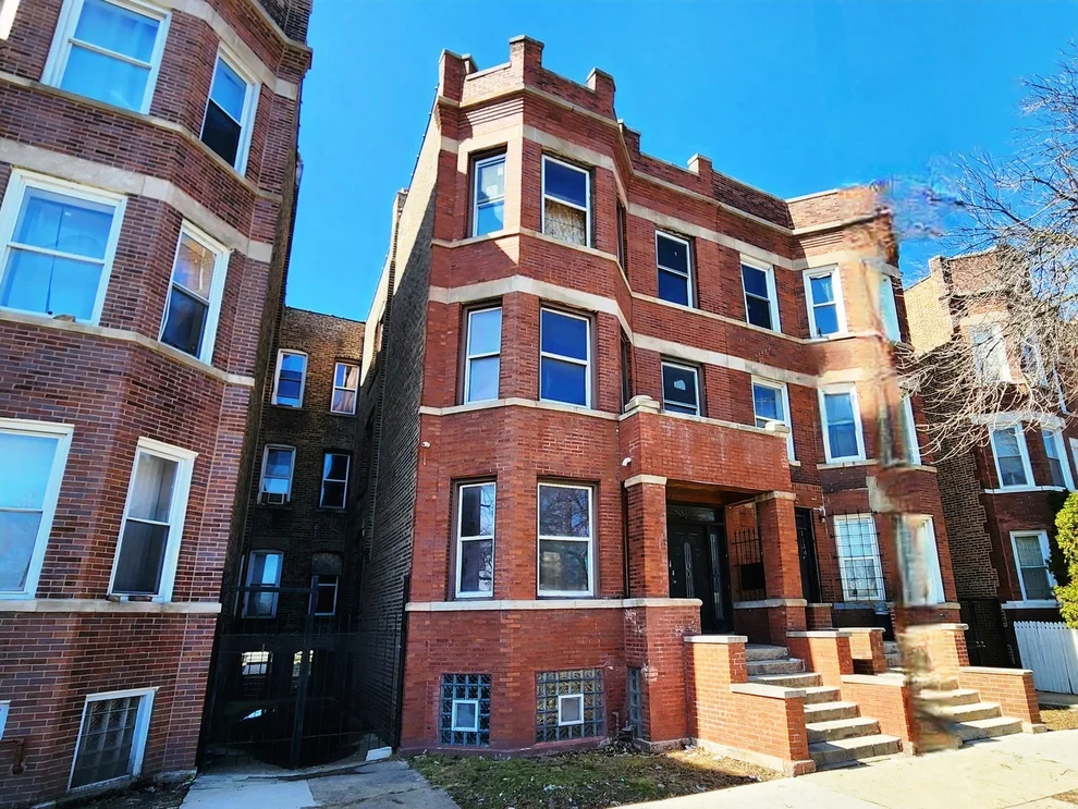 Unit for sale at 1116 S California Avenue, Chicago, IL 60612