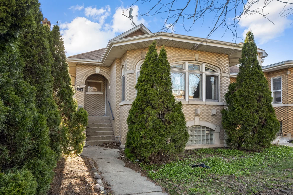 Unit for sale at 1748 N New England Avenue, Chicago, IL 60707