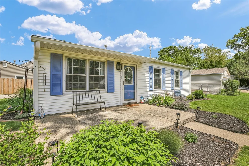 Unit for sale at 1816 Southwood Drive, Champaign, IL 61821