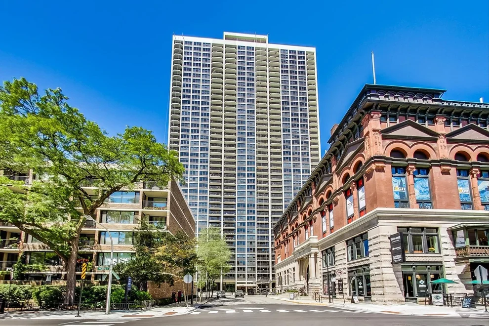 Unit for sale at 1560 N Sandburg Terrace, Chicago, IL 60610