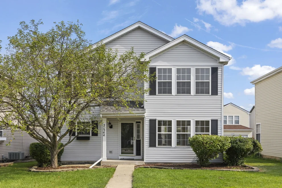 Unit for sale at 21544 Essex Drive, Crest Hill, IL 60403