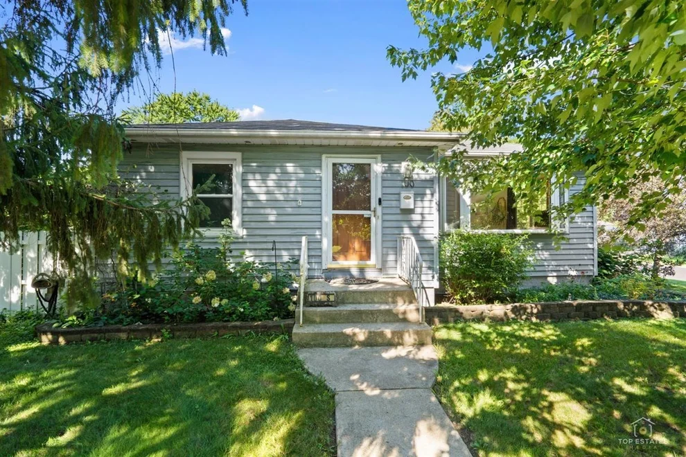 Unit for sale at 100 S Wisconsin Avenue, Addison, IL 60101
