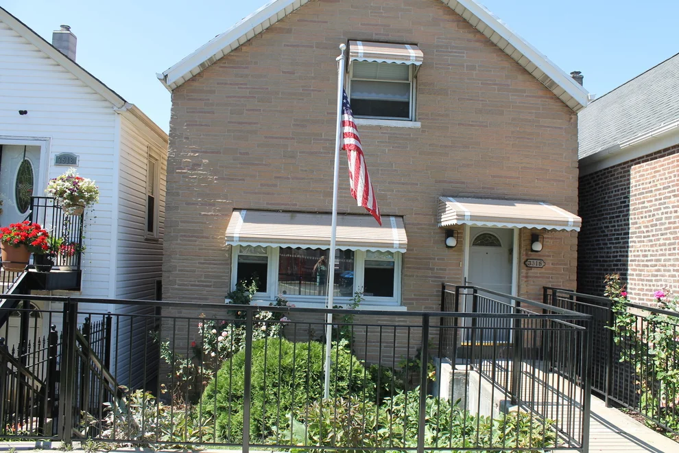 Unit for sale at 3516 S Damen Avenue, Chicago, IL 60609