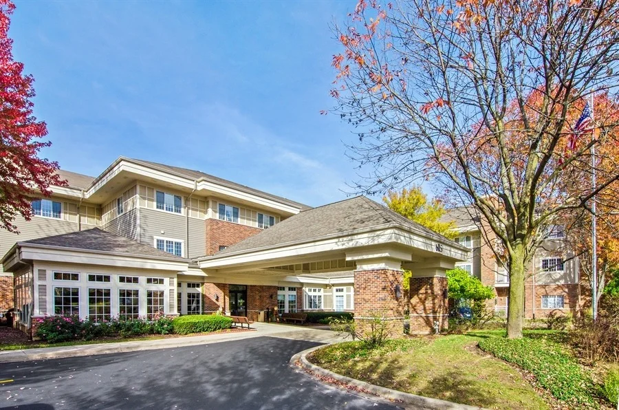 Unit for sale at 605 Barrington Avenue, East Dundee, IL 60118