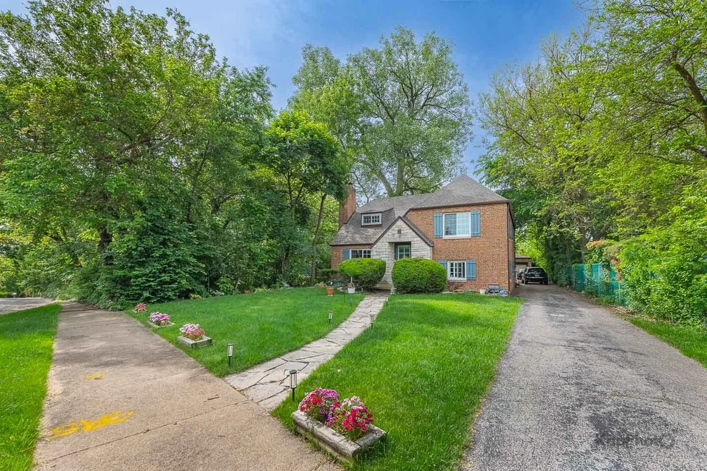 Unit for sale at 2139 W 115th Street, Chicago, IL 60643