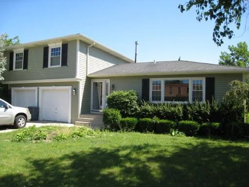 Unit for sale at 3575 Harris Drive, NORTHBROOK, IL 60062