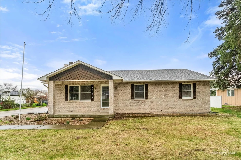Unit for sale at 1006 Nancy Road, Lake Holiday, IL 60548