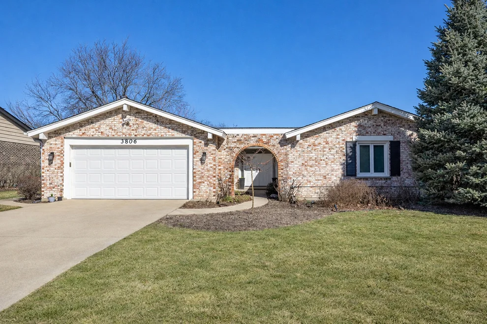 Unit for sale at 3806 Michael Lane, Glenview, IL 60026