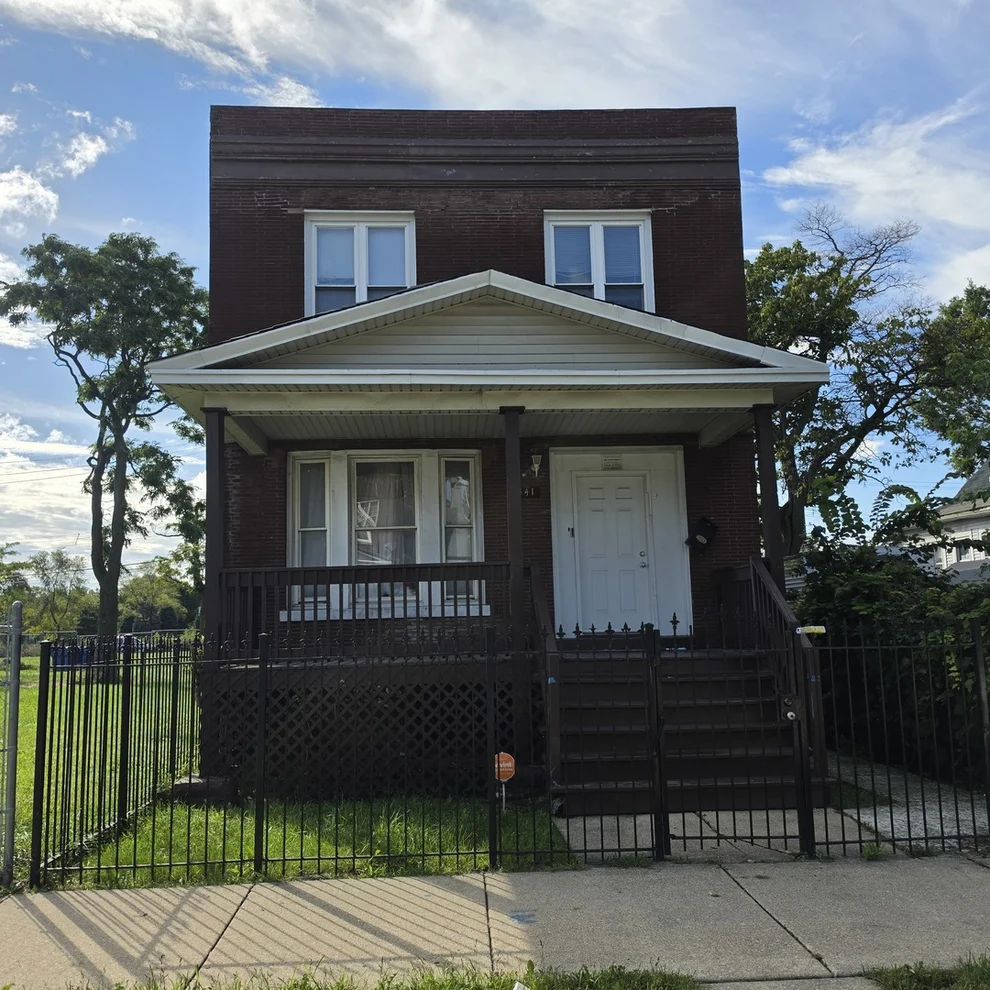 Unit for sale at 4441 W CONGRESS Parkway, Chicago, IL 60624