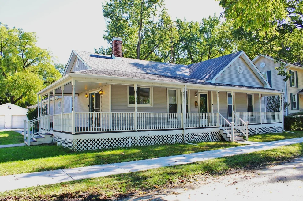 Unit for sale at 209 N Mcintyre Street, Wilmington, IL 60481