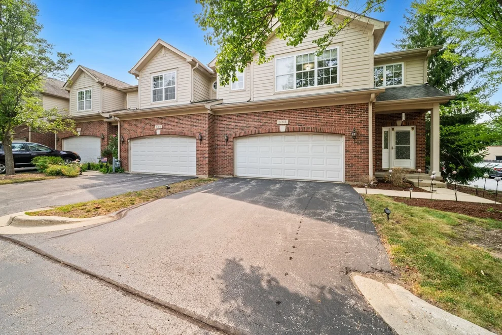 Unit for sale at 356 N WEST POINTE Drive, Vernon Hills, IL 60061
