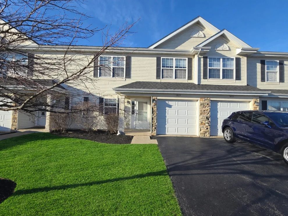 Unit for sale at 1633 W Chrysler Drive, Belvidere, IL 61008
