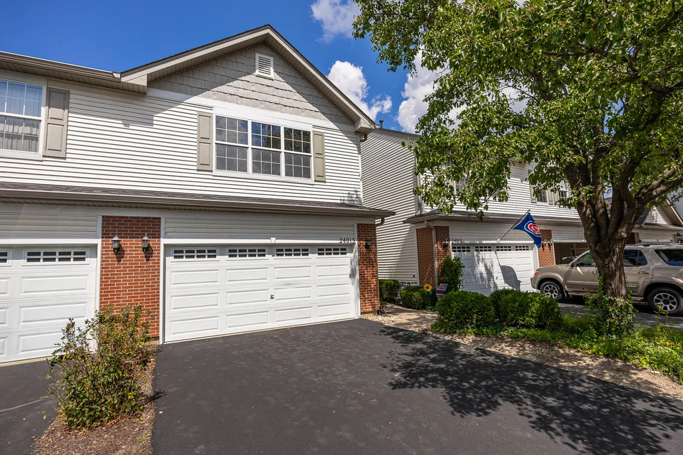 Unit for sale at 24013 W Walnut Circle W, Plainfield, IL 60585