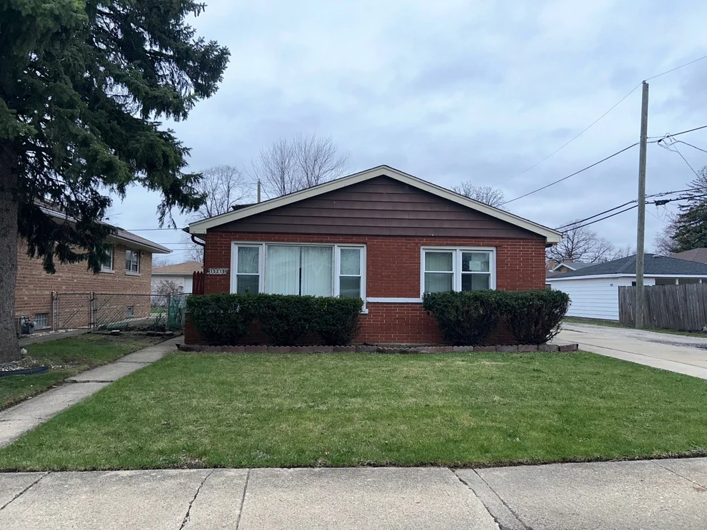 Unit for sale at 15210 Evers Street, Dolton, IL 60419
