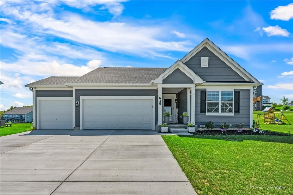 Unit for sale at 635 Cloverleaf Drive, Marengo, IL 60152