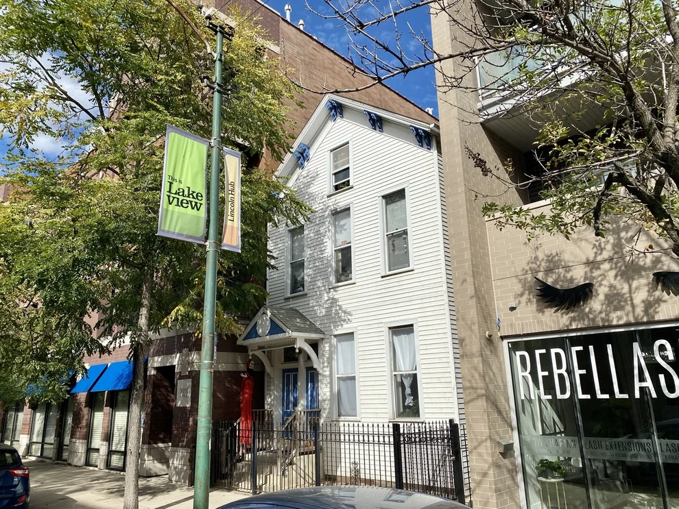 Unit for sale at 2917 N LINCOLN Avenue, Chicago, IL 60657