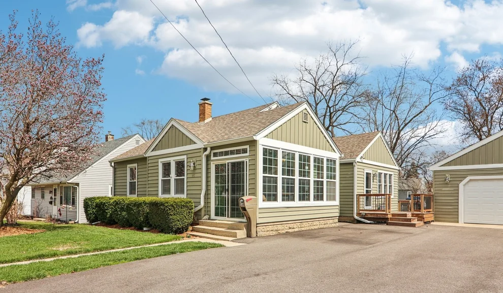 Unit for sale at 375 S Lake Street, Grayslake, IL 60030