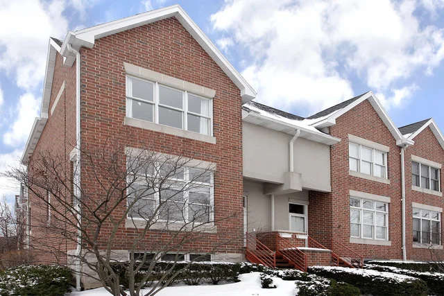 Unit for sale at 1841 Prairie Street, GLENVIEW, IL 60025
