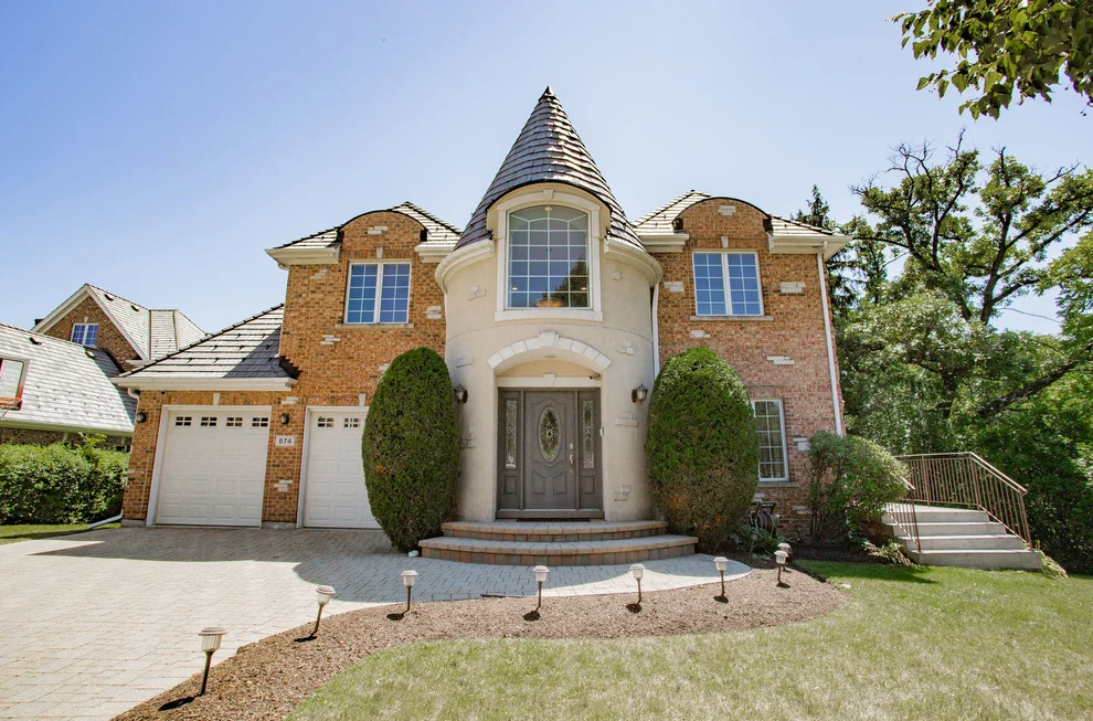 Unit for sale at 874 Writer Court, Vernon Hills, IL 60061