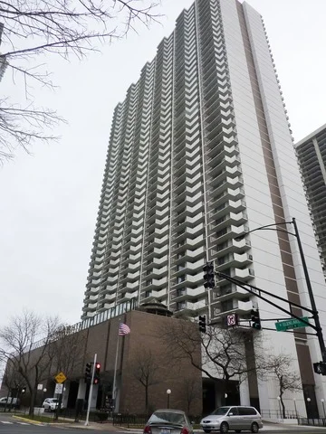 Unit for sale at 6033 N Sheridan Road, CHICAGO, IL 60660