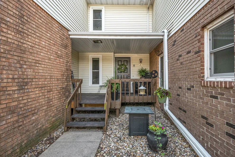 Unit for sale at 903 N Linden Street, Normal, IL 61761