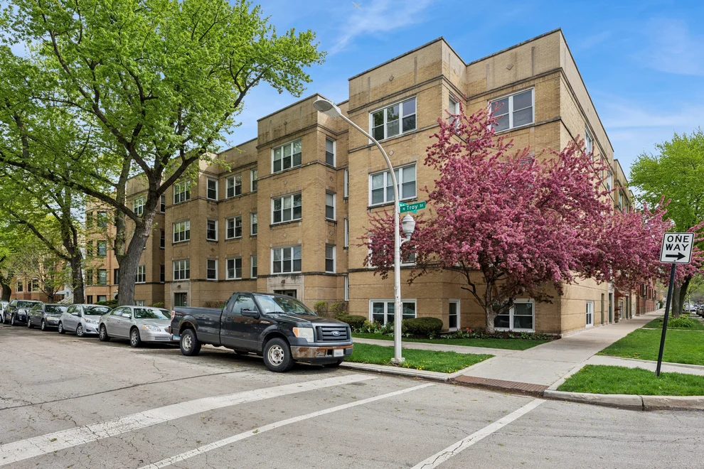 Unit for sale at 4309 N Troy Street, Chicago, IL 60618