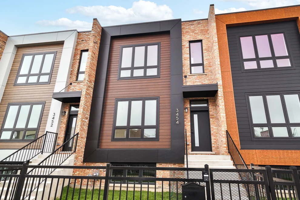 Unit for sale at 3514 N Central Avenue, Chicago, IL 60634