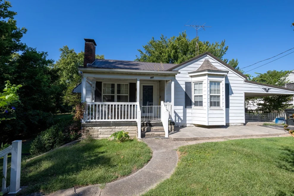 Unit for sale at 1012 Opdyke Street, Chester, IL 62233