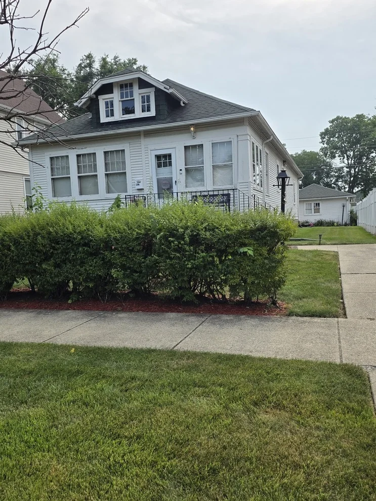 Unit for sale at 106 Sawyer Avenue, La Grange, IL 60525