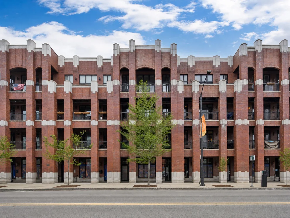 Unit for sale at 1415 W CHICAGO Avenue, Chicago, IL 60642